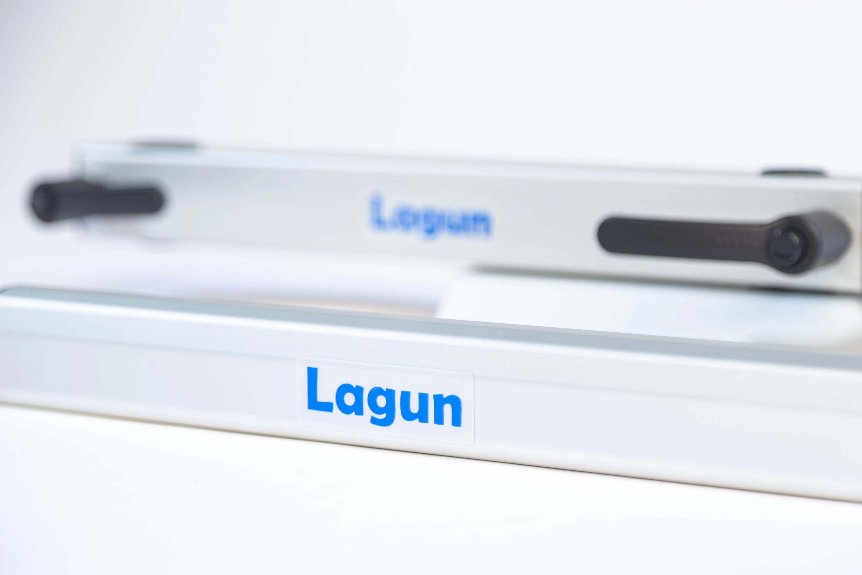 *Stock C* Ensemble de cadre de table Lagun argent avec plaque de fixation rotative et rabattable