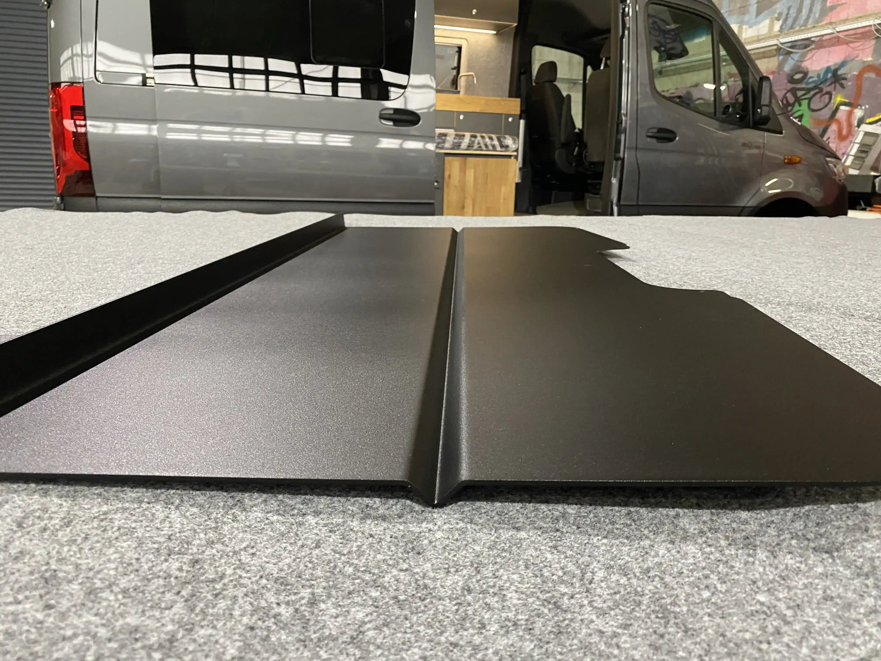 Roof shelf for Mercedes Sprinter W907 (B-stock)