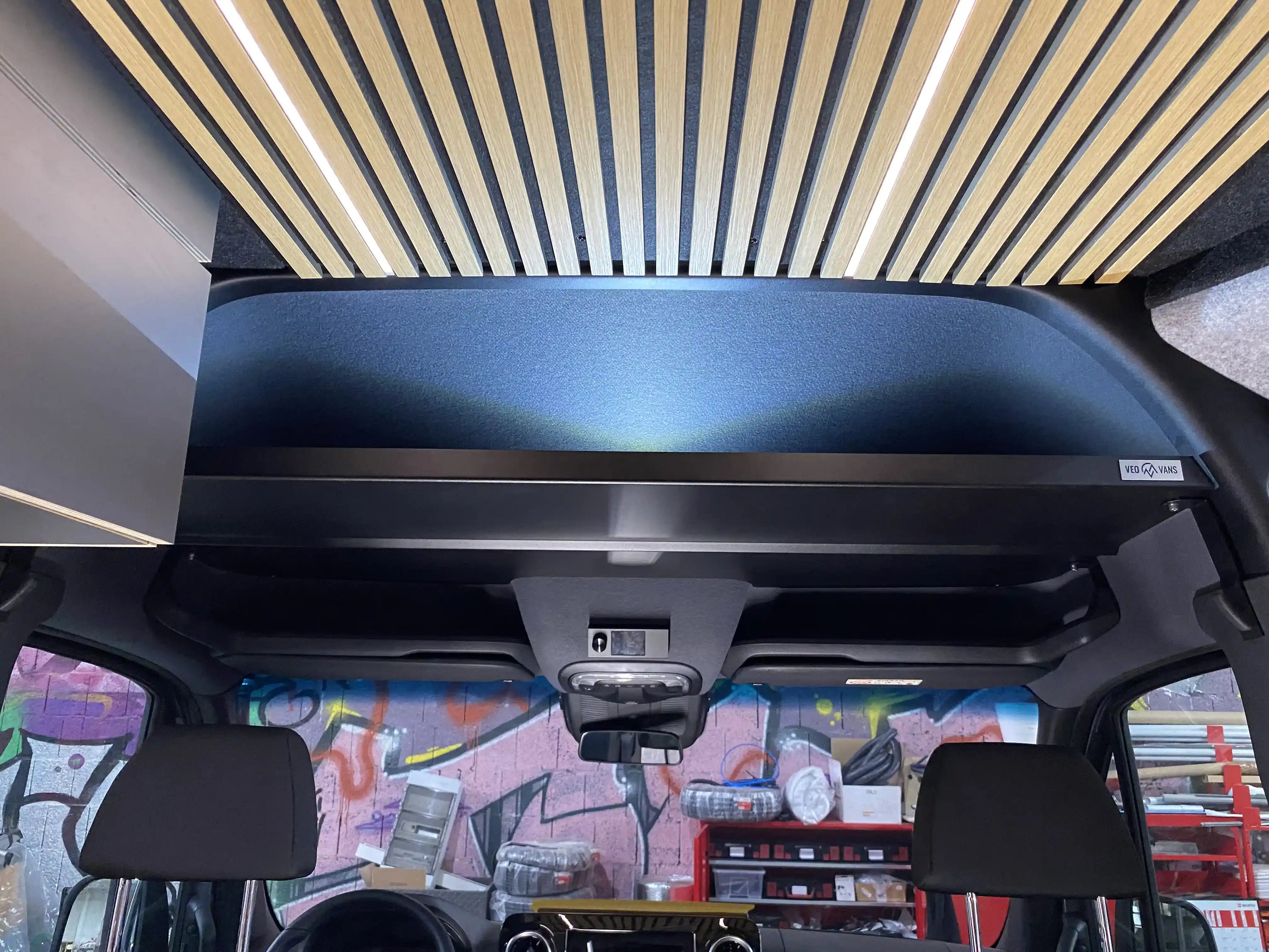 Roof shelf for Mercedes Sprinter W907 (B-stock)