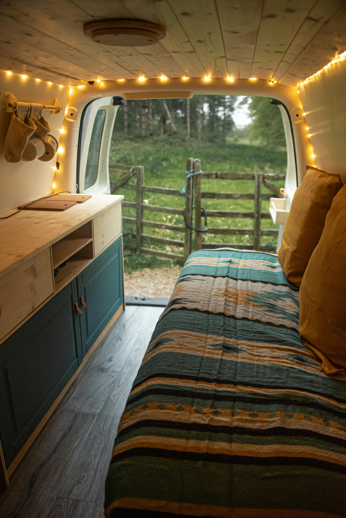 qeedo Quick Kimmy Campingtisch – CAMPING-PIONEERS