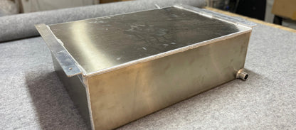Mercedes Sprinter water tank 80 l made of aluminum - spare wheel area