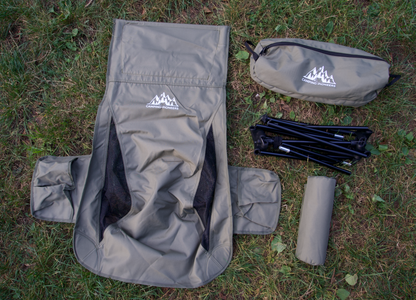 Compact camping chair &quot;Smart Pioneer&quot; - small pack size with plenty of storage space