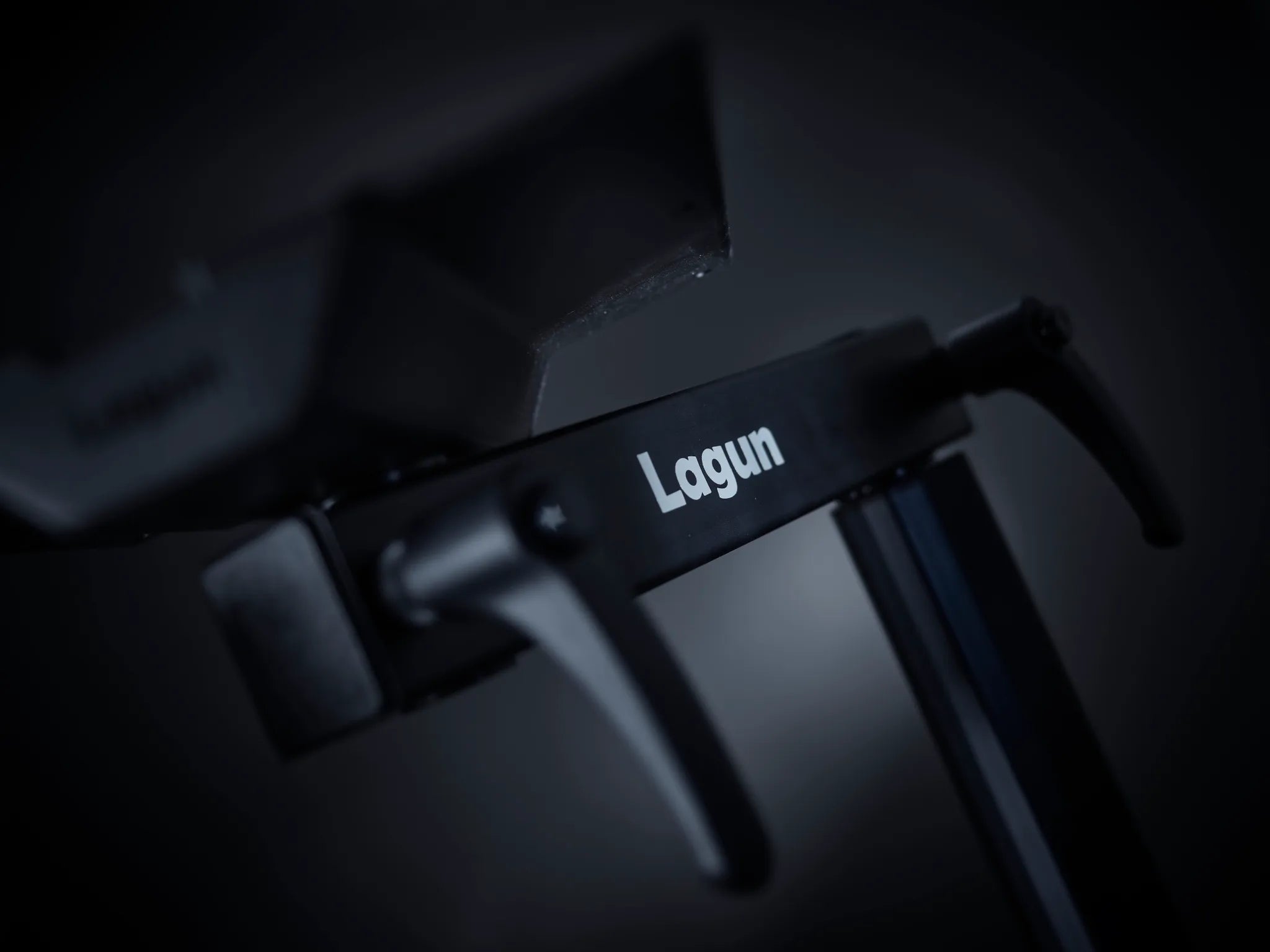 Pack : Bras 300 mm et connecteur à boulon - Noir