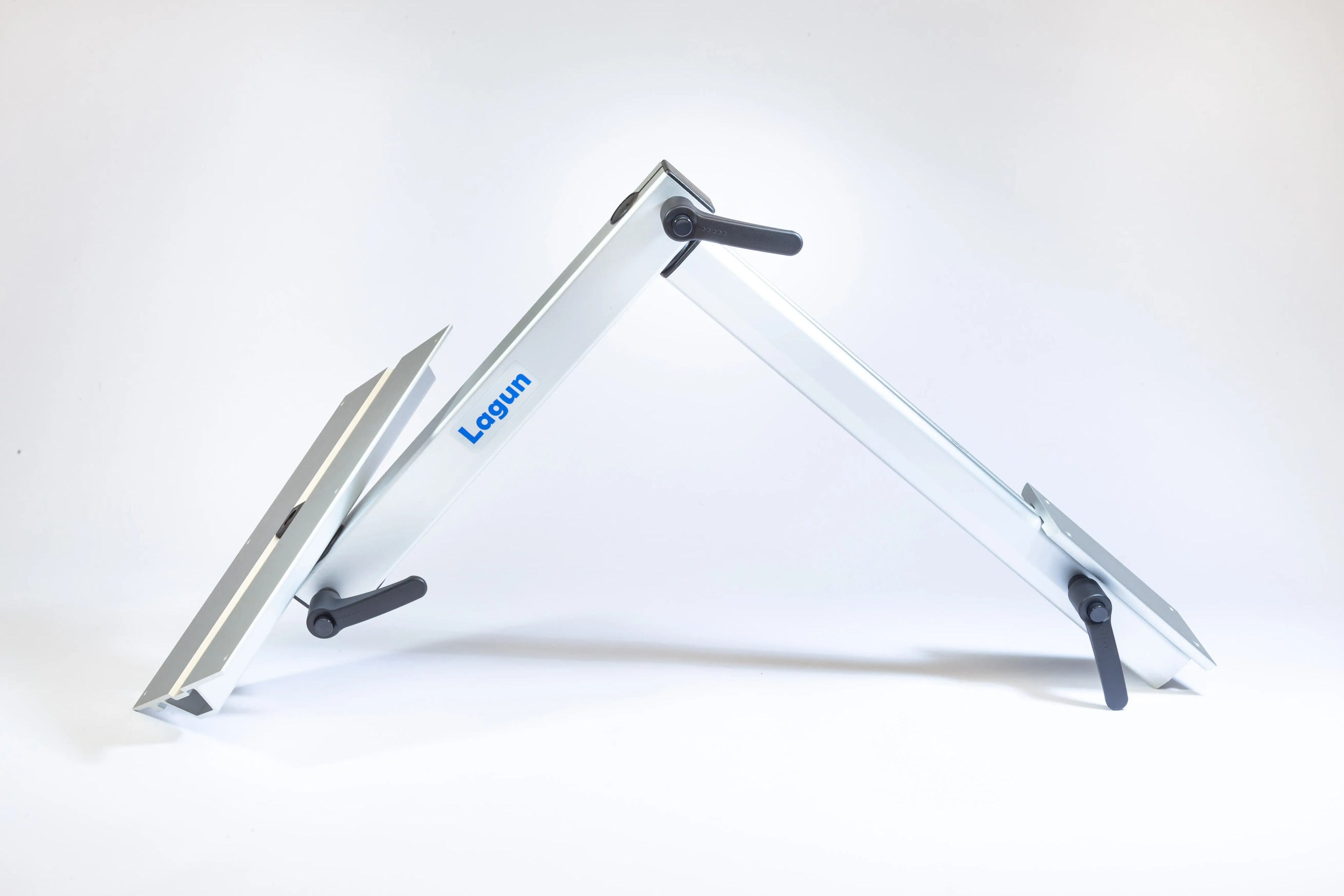 Lagun Tischgestell - flexibler Tisch für Wohnmobile &amp; Camper