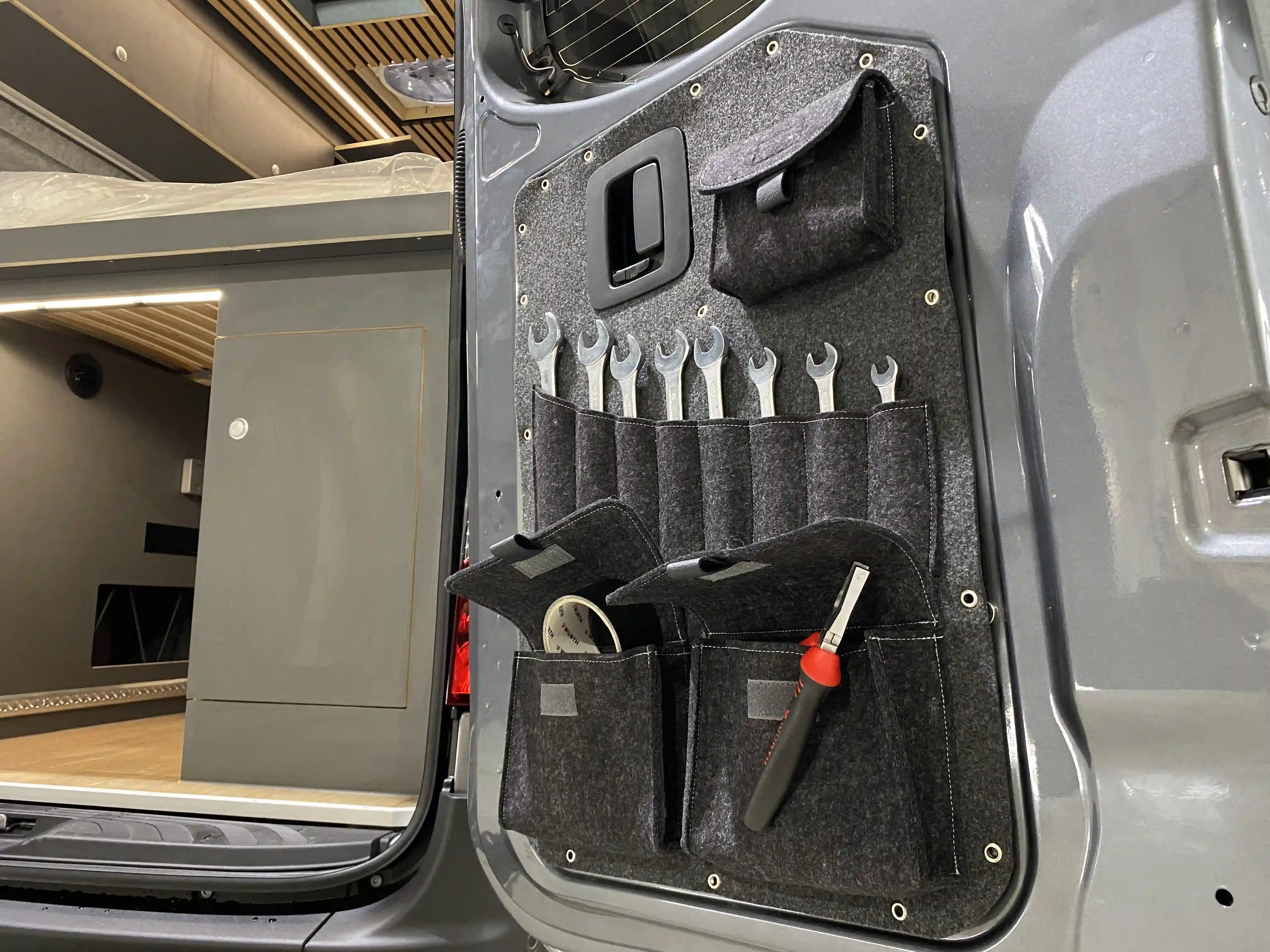 Poches de rangement arrière pour Mercedes Sprinter W907, côtés gauche et droit